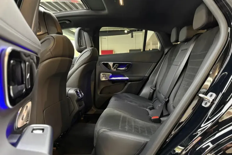 Mercedes-Benz GLC 220 (Clasa GLC) din 2025 cu 16.000 km - oferta MER194673 - foto 25