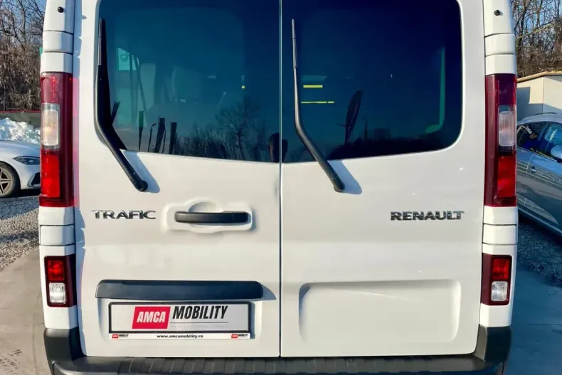 Renault Trafic din 2024 cu 44.200 km - oferta REN194689 - foto 5