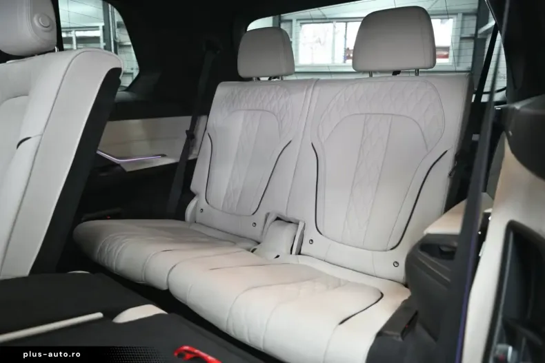 BMW X7 (Seria X) din 2025 cu 9.830 km - oferta BMW194709 - foto 16