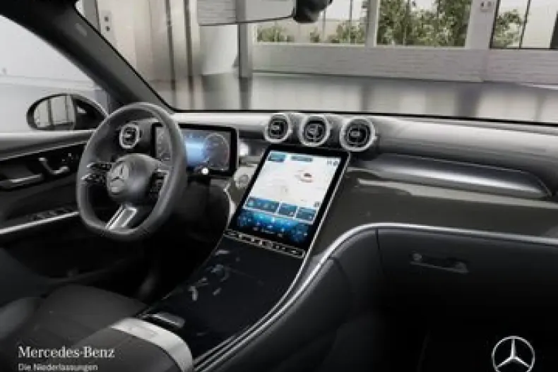 Mercedes-Benz GLC 220 (Clasa GLC) din 2025 cu 6.690 km - oferta MER194715 - foto 11