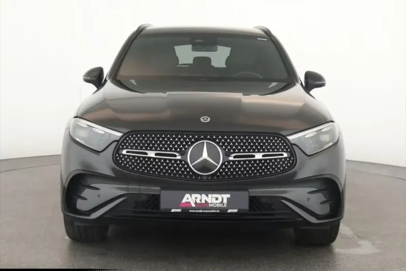 Mercedes-Benz GLC 300 (Clasa GLC) din 2023 cu 53.700 km - oferta MER194716 - foto 1