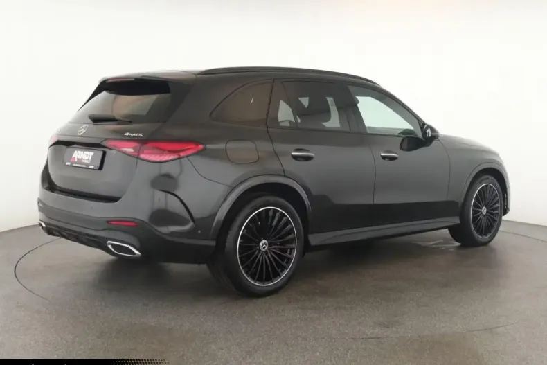 Mercedes-Benz GLC 300 (Clasa GLC) din 2023 cu 53.700 km - oferta MER194716 - foto 3