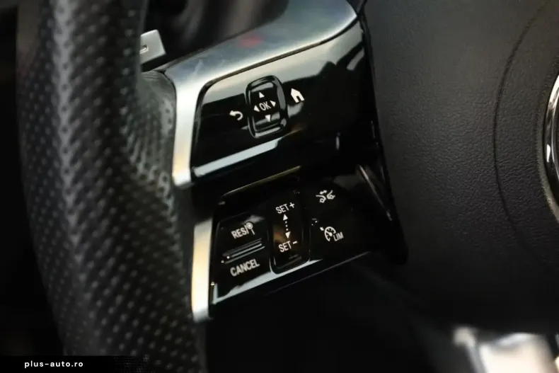 Mercedes-Benz GLC 300 (Clasa GLC) din 2023 cu 53.700 km - oferta MER194716 - foto 15