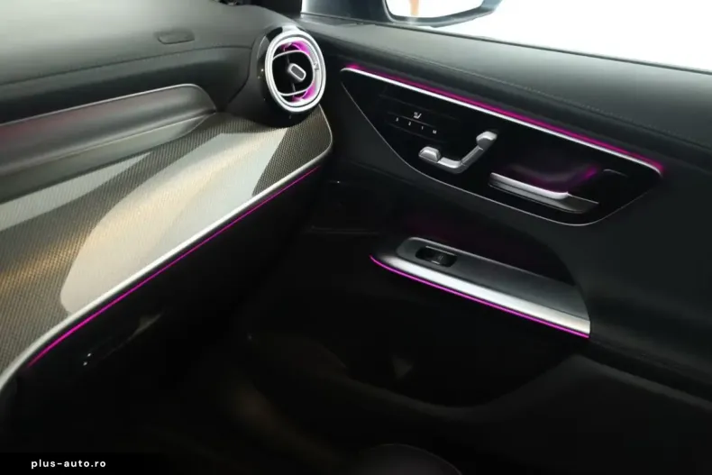 Mercedes-Benz GLC 300 (Clasa GLC) din 2023 cu 53.700 km - oferta MER194716 - foto 19