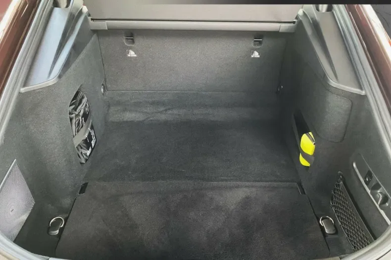 Mercedes-Benz AMG GT (Clasa GT) din 2024 cu 5.698 km - oferta MER194720 - foto 12