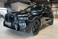 BMW X7 (Seria X) din 2025 cu 5.600 km - oferta BMW194721 - foto 1