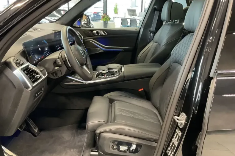 BMW X7 (Seria X) din 2025 cu 5.600 km - oferta BMW194721 - foto 10