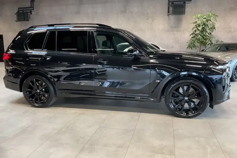 BMW X7 (Seria X) din 2025 cu 5.600 km - oferta BMW194721 - foto 21