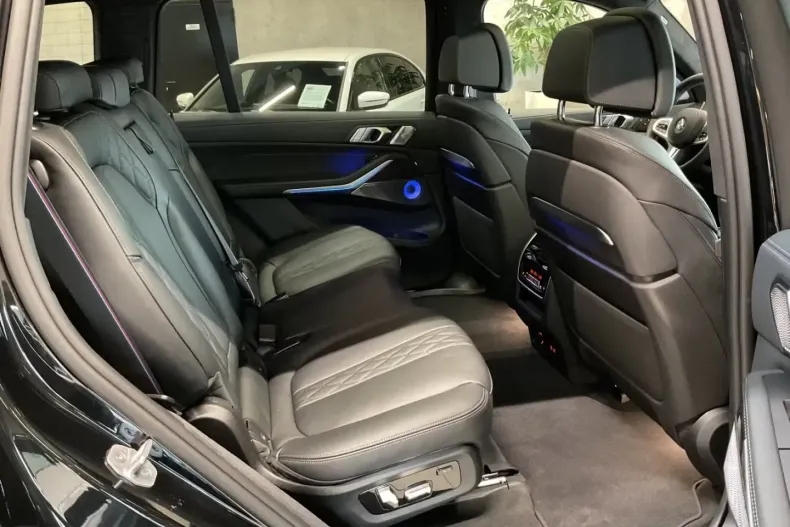 BMW X7 (Seria X) din 2025 cu 5.600 km - oferta BMW194721 - foto 22