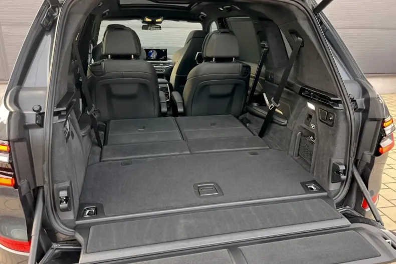 BMW X7 (Seria X) din 2024 cu 5.780 km - oferta BMW194725 - foto 13