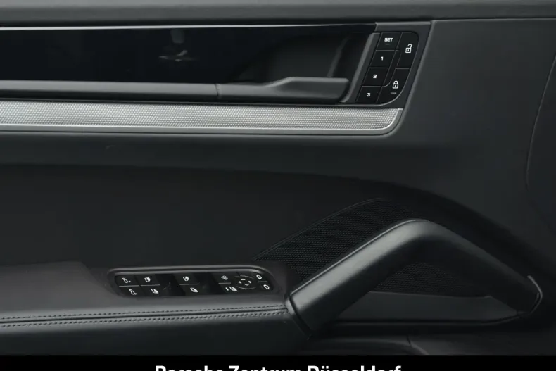 Porsche Cayenne din 2025 cu 11.338 km - oferta POR194727 - foto 15