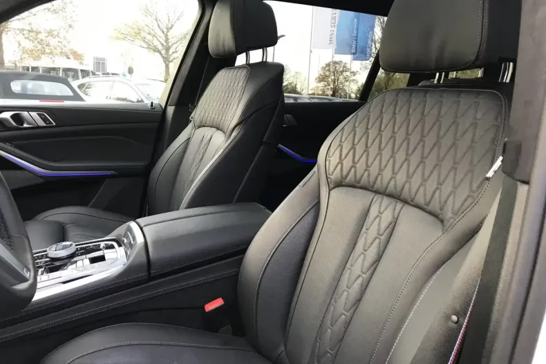 BMW X7 (Seria X) din 2025 cu 6.200 km - oferta BMW194728 - foto 2