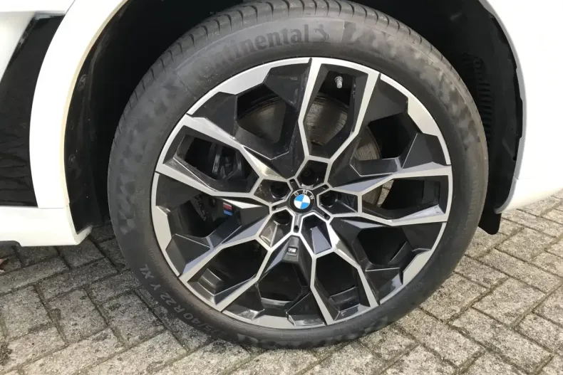 BMW X7 (Seria X) din 2025 cu 6.200 km - oferta BMW194728 - foto 21