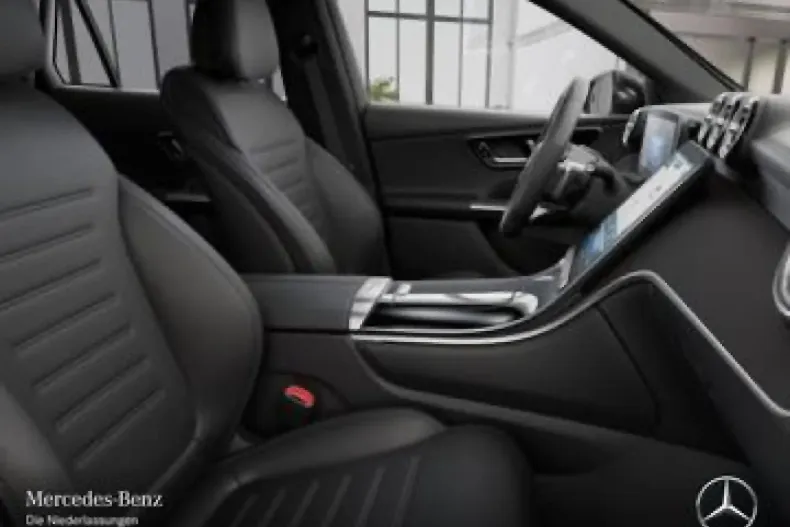 Mercedes-Benz GLC 200 (Clasa GLC) din 2025 cu 13.763 km - oferta MER194756 - foto 14