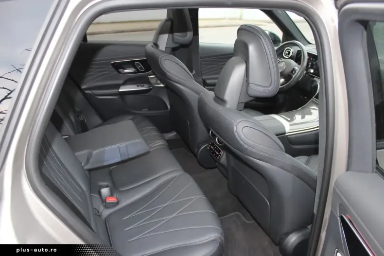 Mercedes-Benz GLC 200 (Clasa GLC) din 2024 cu 32.000 km - oferta MER194762 - foto 11