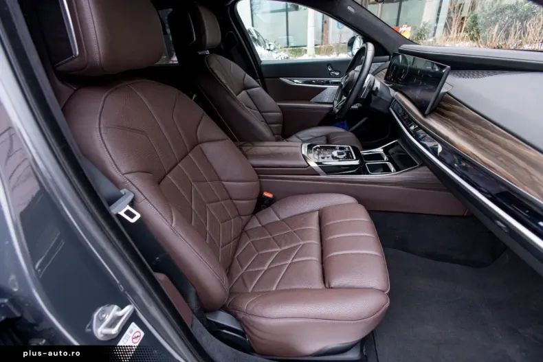 BMW 740 (Seria 7) din 2023 cu 48.330 km - oferta BMW194763 - foto 41