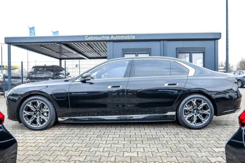BMW 750 (Seria 7) din 2023 cu 32.948 km - oferta BMW194764 - foto 10