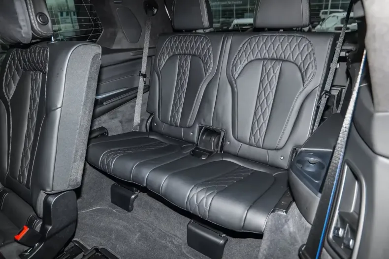 BMW X7 (Seria X) din 2025 cu 9.450 km - oferta BMW194767 - foto 9