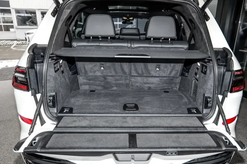 BMW X7 (Seria X) din 2025 cu 9.450 km - oferta BMW194767 - foto 19