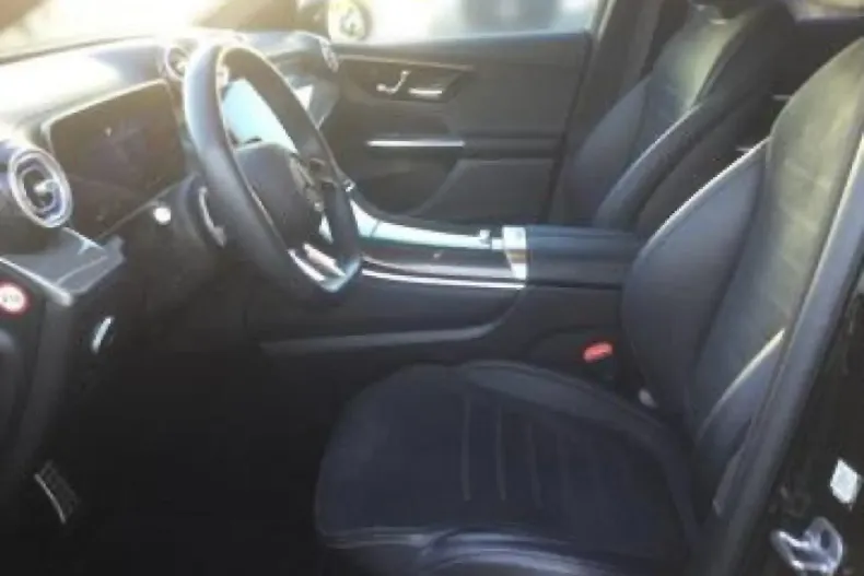 Mercedes-Benz GLC 200 (Clasa GLC) din 2023 cu 58.400 km - oferta MER194769 - foto 8