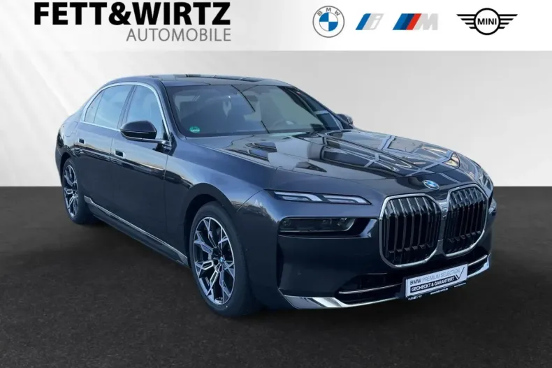 BMW 750 (Seria 7) din 2024 cu 5.150 km - oferta BMW194777 - foto 1