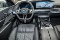 BMW 750 (Seria 7) din 2024 cu 44.878 km - oferta BMW194778 - foto 19