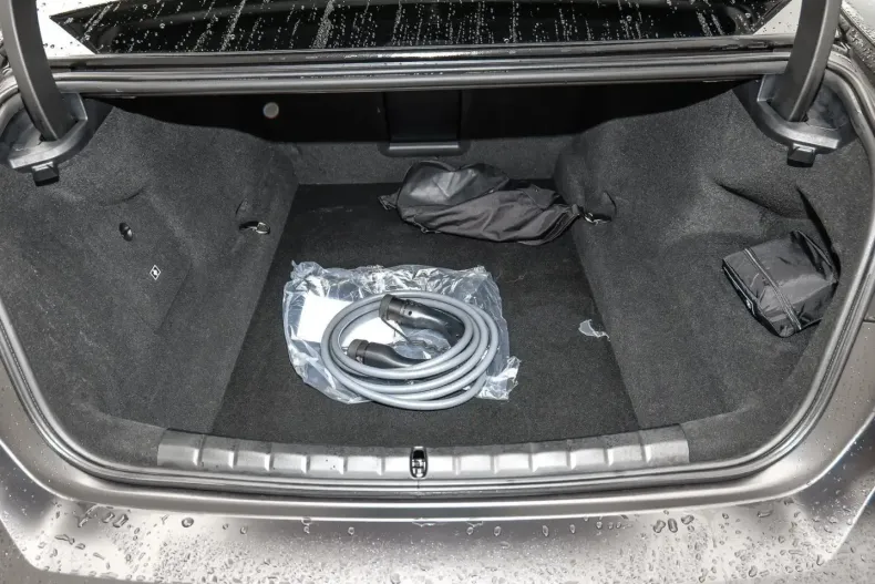 BMW 750 (Seria 7) din 2024 cu 44.878 km - oferta BMW194778 - foto 26