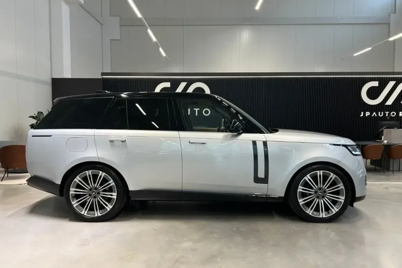 Land Rover Range Rover din 2024 cu 13.116 km - oferta LAN194782 - foto 6