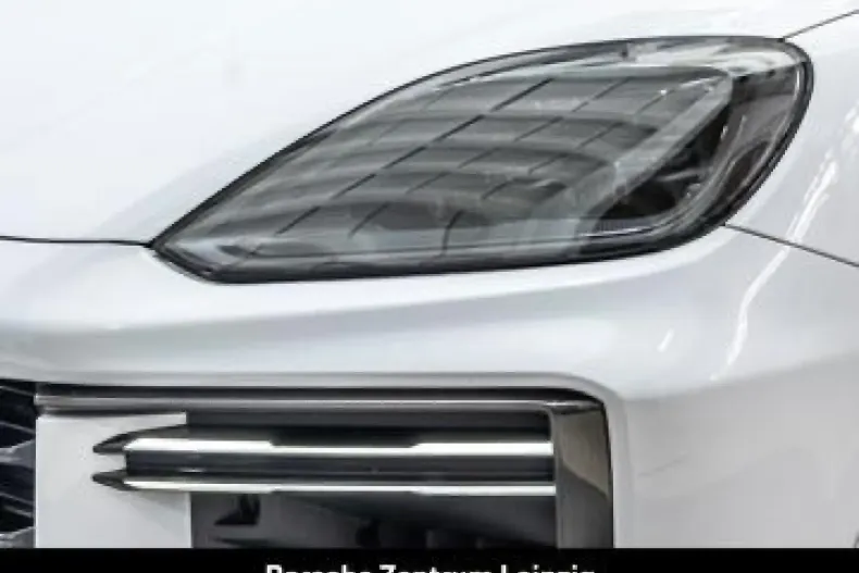 Porsche Cayenne din 2024 cu 40.500 km - oferta POR194786 - foto 8