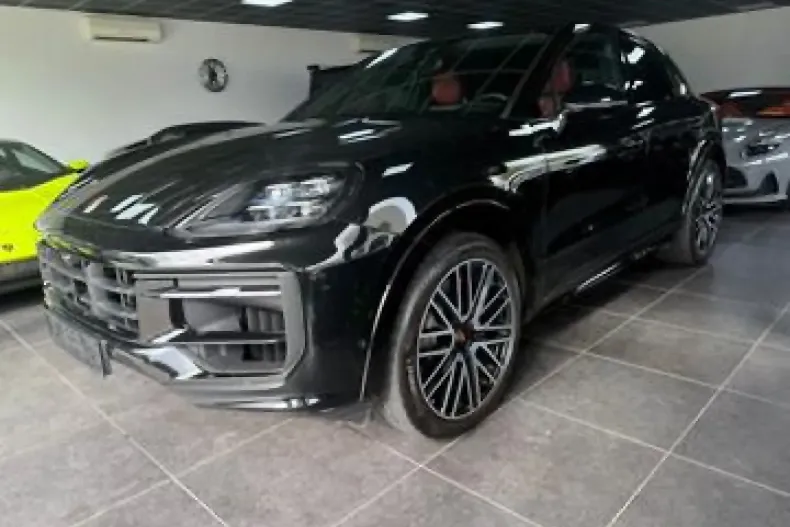 Porsche Cayenne din 2025 cu 9.950 km - oferta POR194790 - foto 2