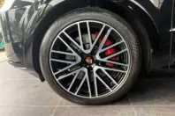 Porsche Cayenne din 2025 cu 9.950 km - oferta POR194790 - foto 6