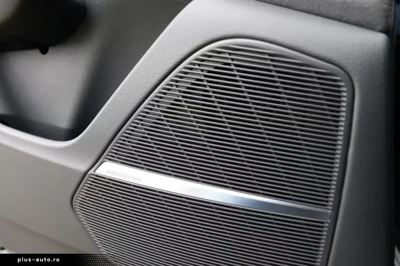 Audi Q8 din 2024 cu 3.700 km - oferta AUD194793 - foto 33