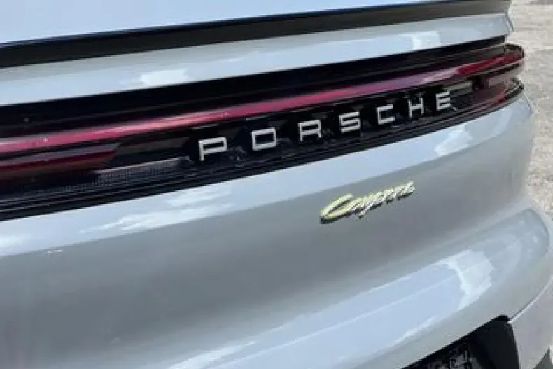 Porsche Cayenne din 2023 cu 59.250 km - oferta POR194795 - foto 6