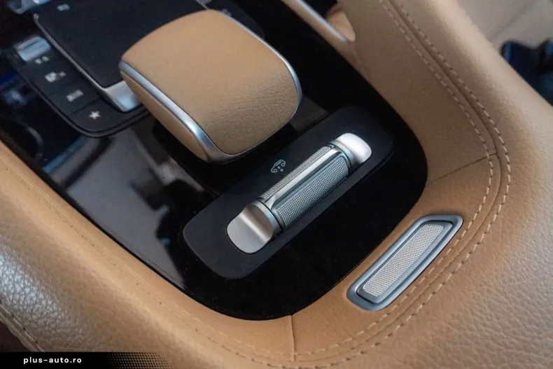 Mercedes-Benz GLE 400 (Clasa GLE) din 2024 cu 54.000 km - oferta MER194799 - foto 23