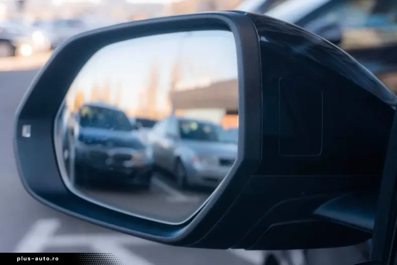 Audi Q8 din 2025 cu 18.690 km - oferta AUD194801 - foto 7