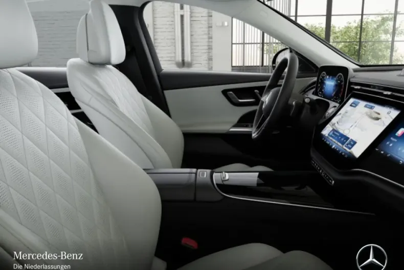 Mercedes-Benz E 200 (Clasa E) din 2024 cu 18.042 km - oferta MER194806 - foto 9