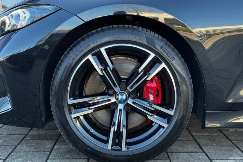 BMW 330 (Seria 3) din 2025 cu 6.857 km - oferta BMW194807 - foto 7