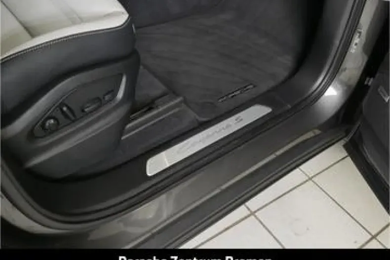 Porsche Cayman din 2023 cu 61.968 km - oferta POR194809 - foto 33