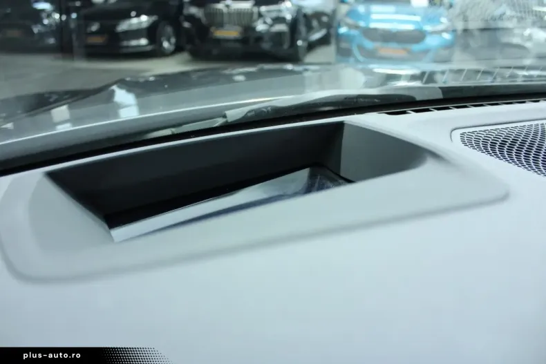 BMW 330e (Seria 3) din 2021 cu 87.400 km - oferta BMW194818 - foto 9