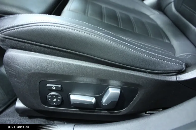 BMW 330e (Seria 3) din 2021 cu 87.400 km - oferta BMW194818 - foto 13