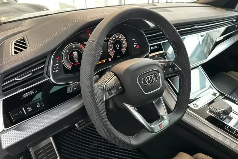 Audi Q8 din 2026 cu 30 km - oferta AUD194820 - foto 2