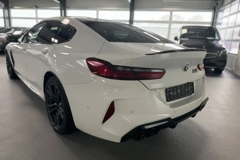 BMW M8 (Seria 8) din 2025 cu 17.809 km - oferta BMW194826 - foto 3