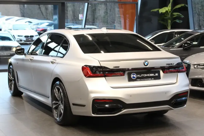 BMW 750 (Seria 7) din 2022 cu 28.766 km - oferta BMW194836 - foto 4
