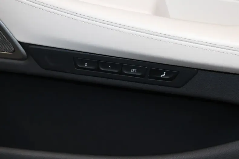 BMW 750 (Seria 7) din 2022 cu 28.766 km - oferta BMW194836 - foto 13