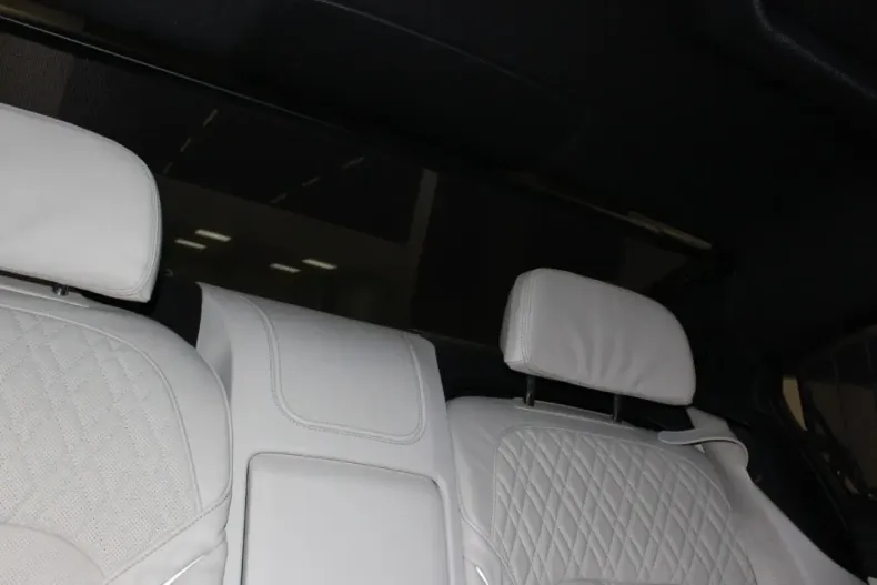 BMW 750 (Seria 7) din 2022 cu 28.766 km - oferta BMW194836 - foto 17