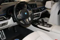 BMW 750 (Seria 7) din 2022 cu 28.766 km - oferta BMW194836 - foto 22
