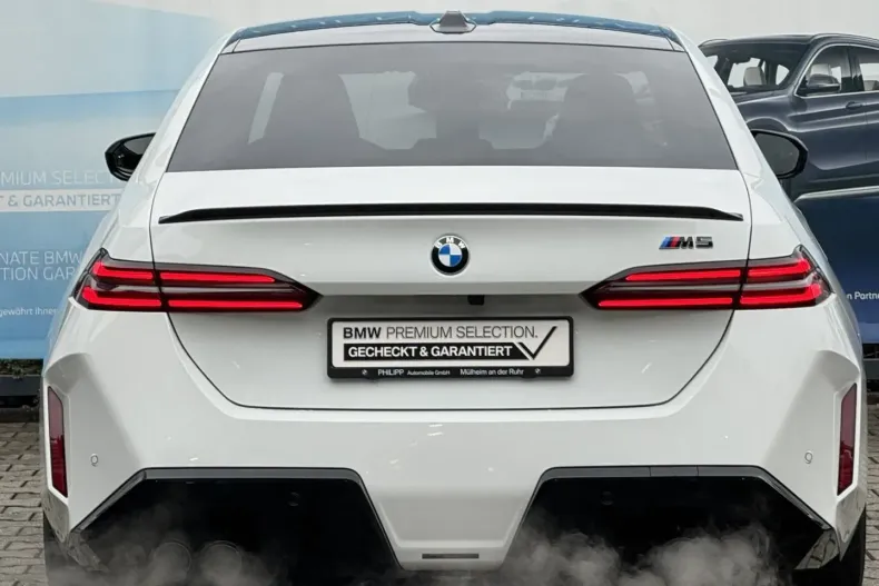BMW M5 (Seria 5) din 2024 cu 9.993 km - oferta BMW194850 - foto 7