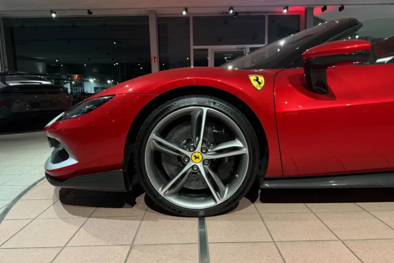 Ferrari 296 GTS din 2024 cu 23.522 km - oferta FER194858 - foto 15