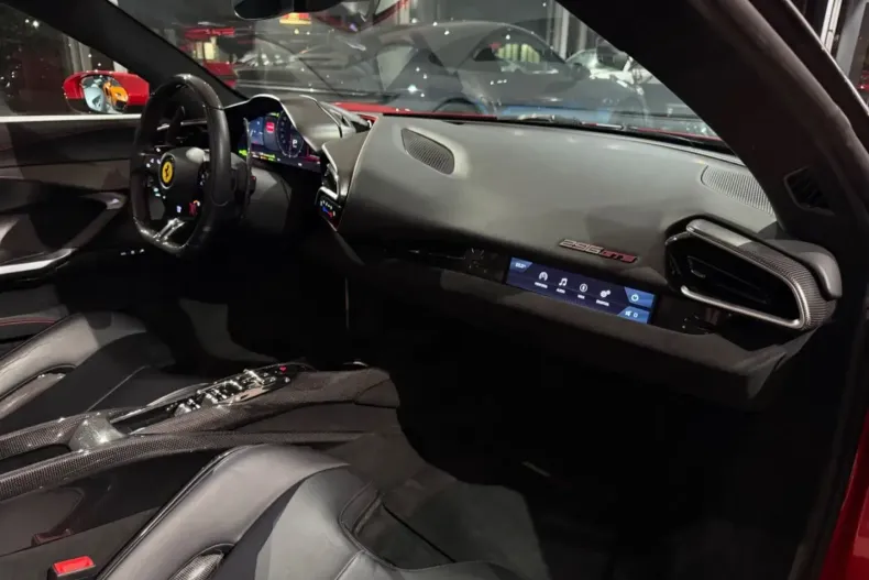 Ferrari 296 GTS din 2024 cu 23.522 km - oferta FER194858 - foto 27