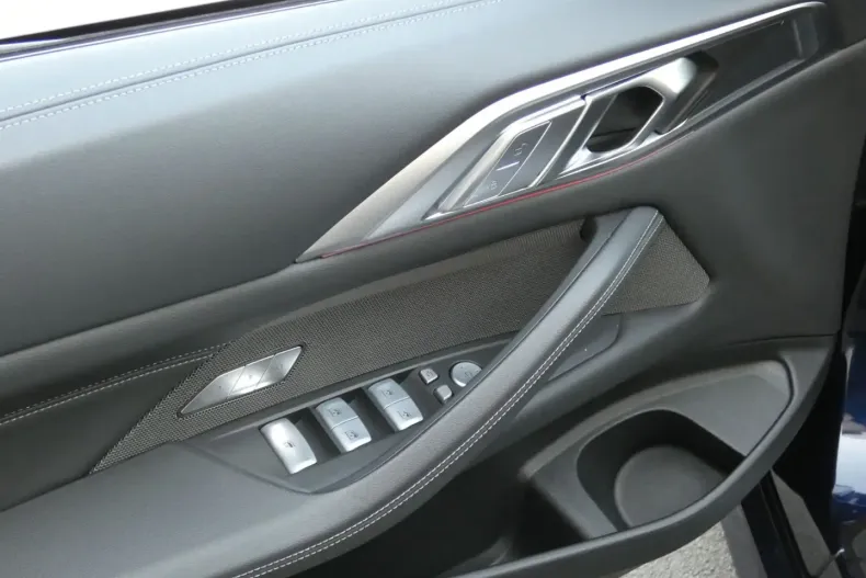 BMW M440 (Seria 4) din 2025 cu 15.806 km - oferta BMW194860 - foto 17